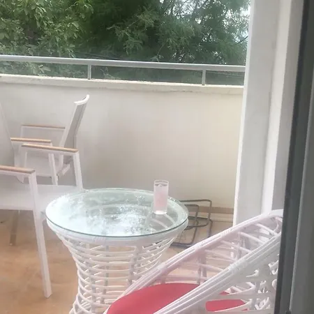 Просторен Апартамент В Близост До Морската Градина Apartment Varna